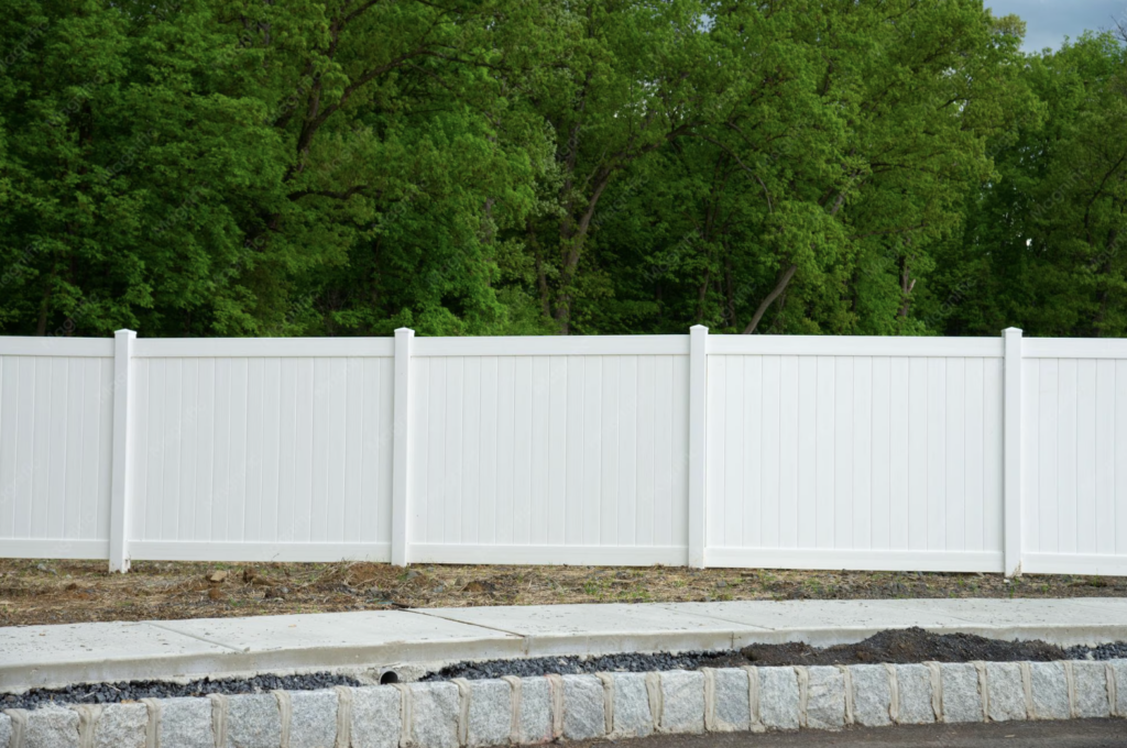 Vinyl Fence​ in Northridge
